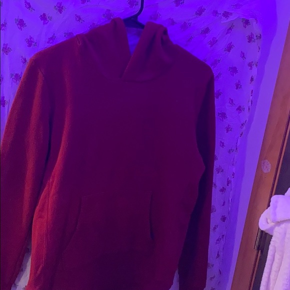 Maroon hoodie - Picture 2 of 2